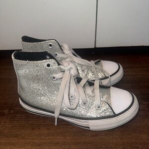 Converse Kids Glittery Silver Sneakers